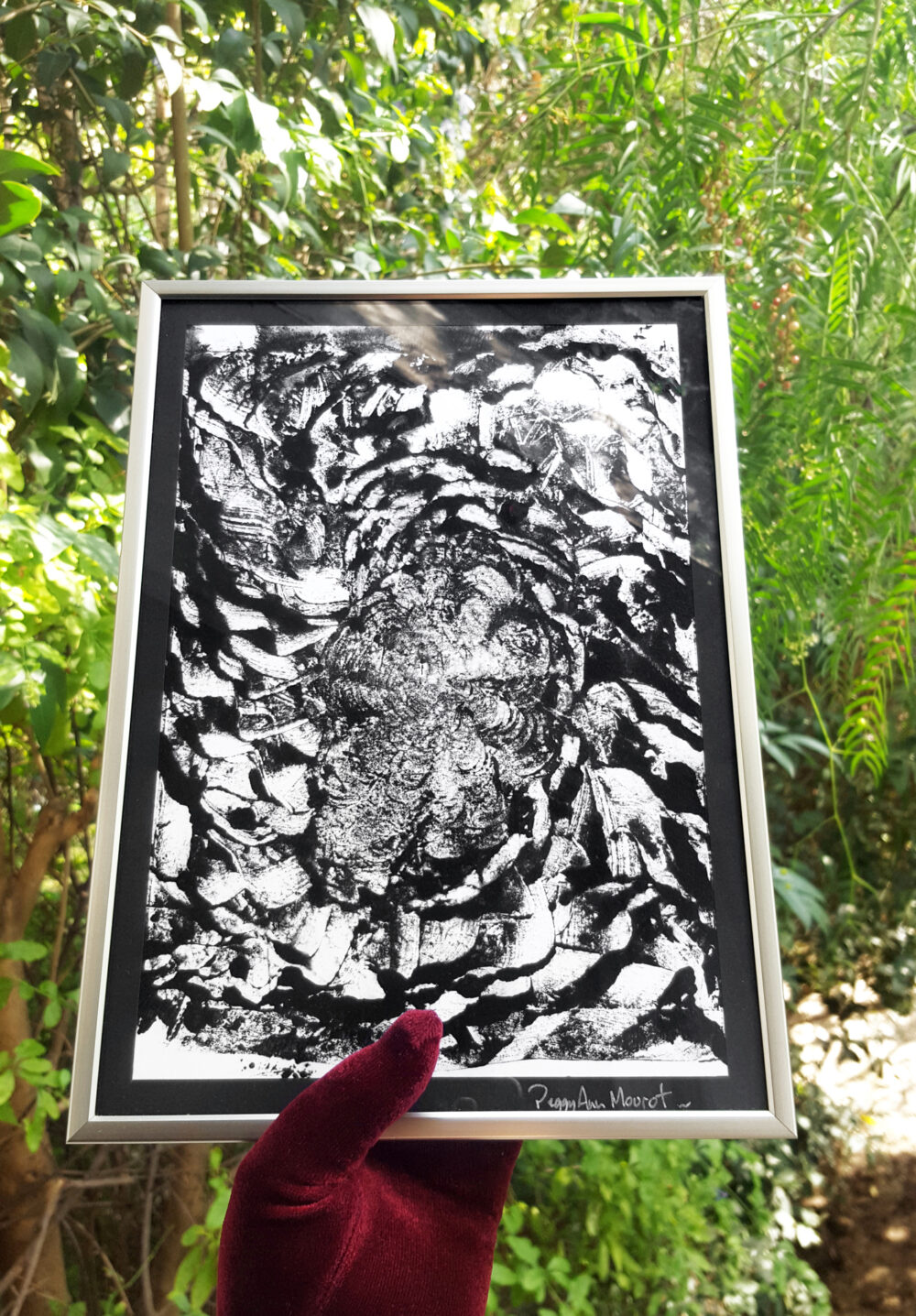 Arès ~ Monotype ~ Encre / 250g mat ~ Encadré Métal A4 – Image 12