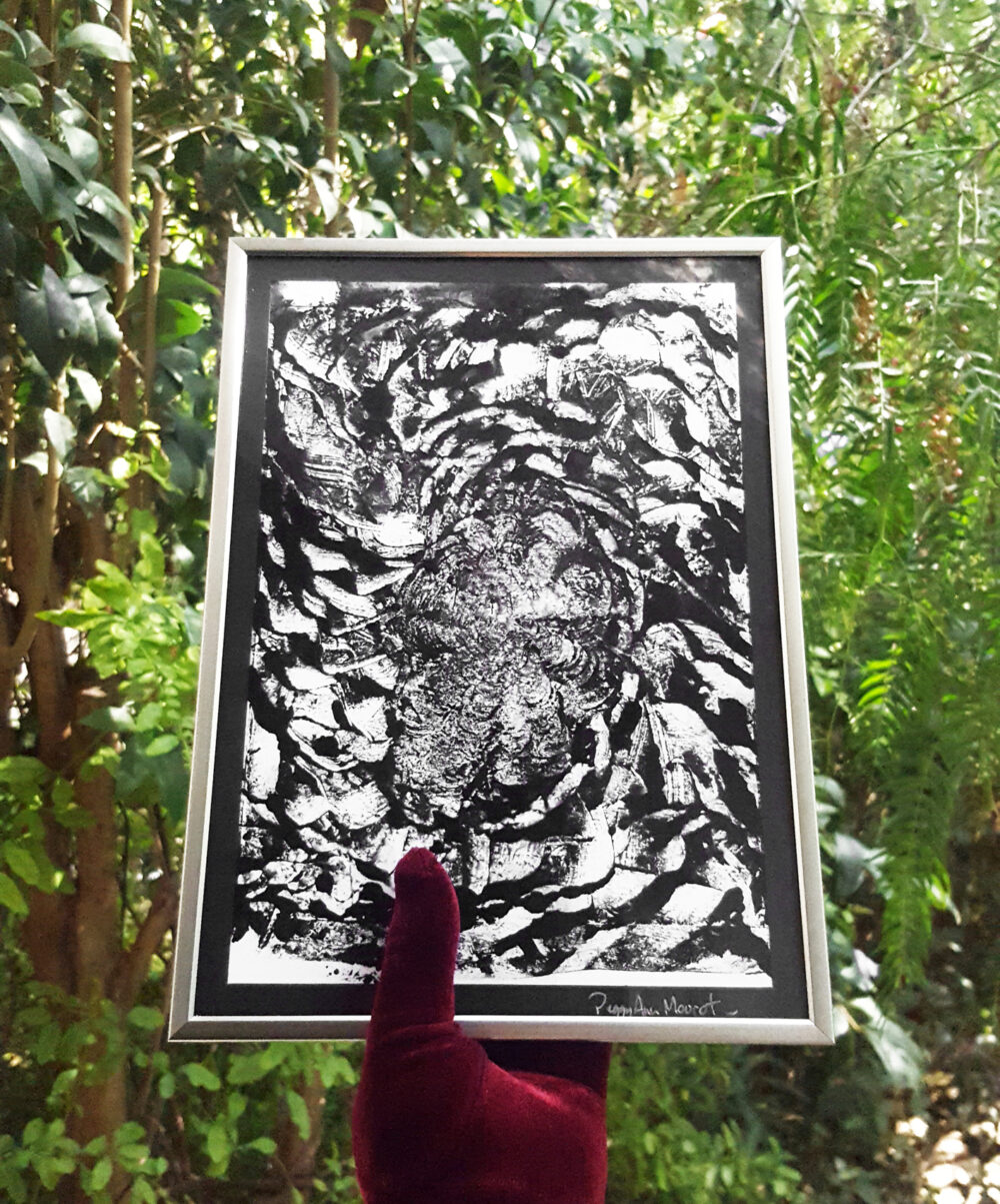 Arès ~ Monotype ~ Encre / 250g mat ~ Encadré Métal A4 – Image 10