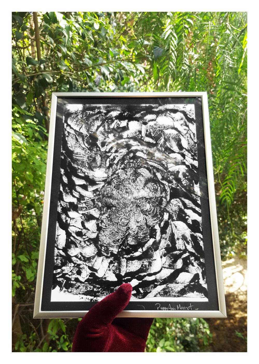 Arès ~ Monotype ~ Encre / 250g mat ~ Encadré Métal A4 – Image 2