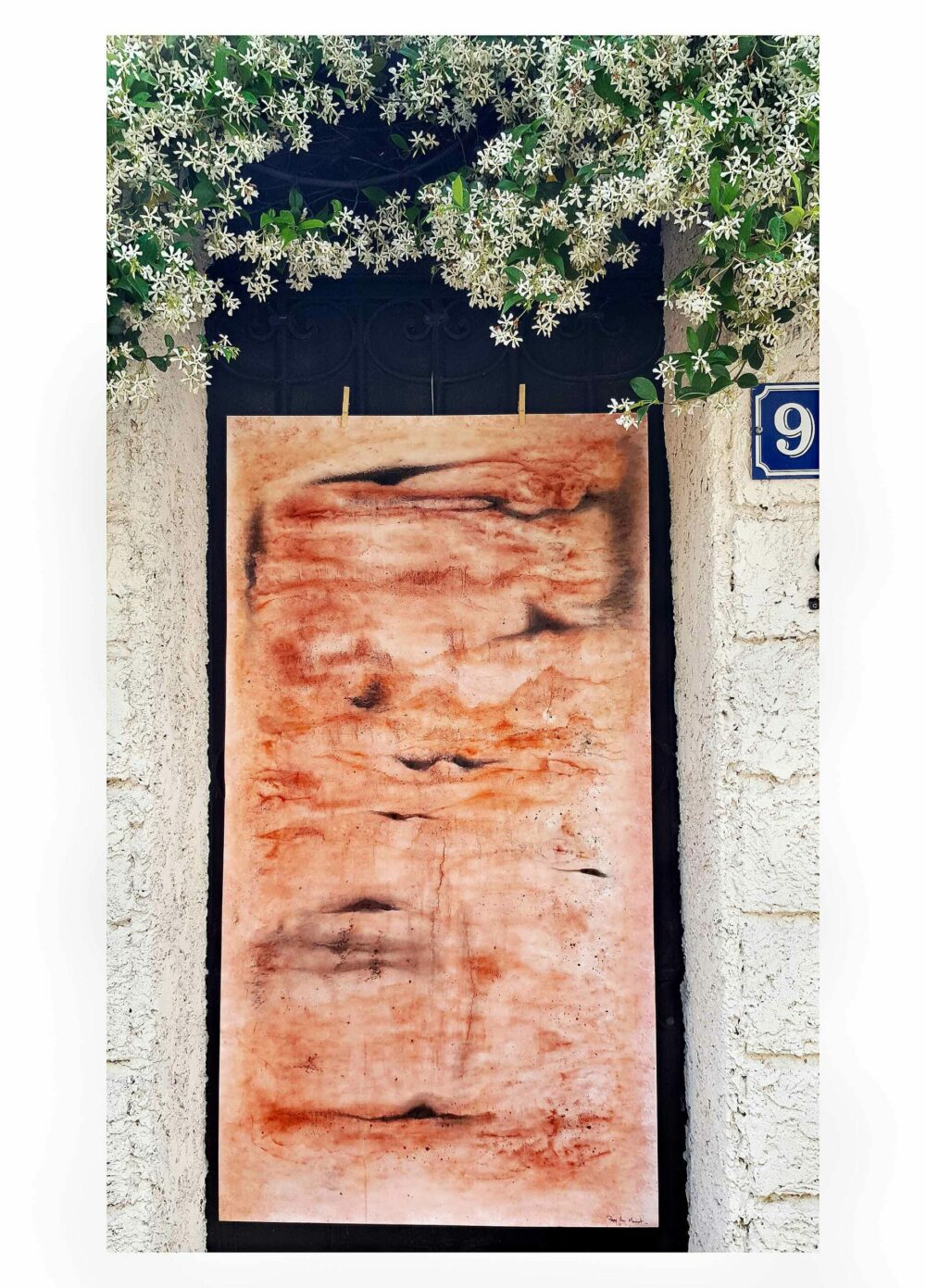 Sierra ~ Pigments, Encre de Chine & Fusain ~ Format 80 × 150 cm [ Habillage d’exposition / Panneau mural sur papier ] – Image 3