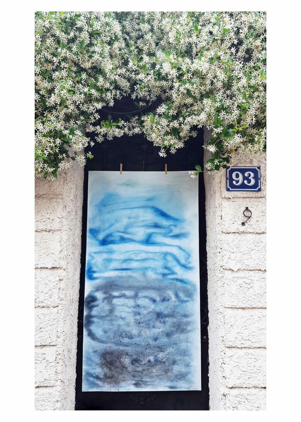 Symi ~ Aquarelle, Pastels & Fusain ~ Format 80 × 150 cm [ Habillage d’exposition / Panneau mural sur papier ] – Image 3