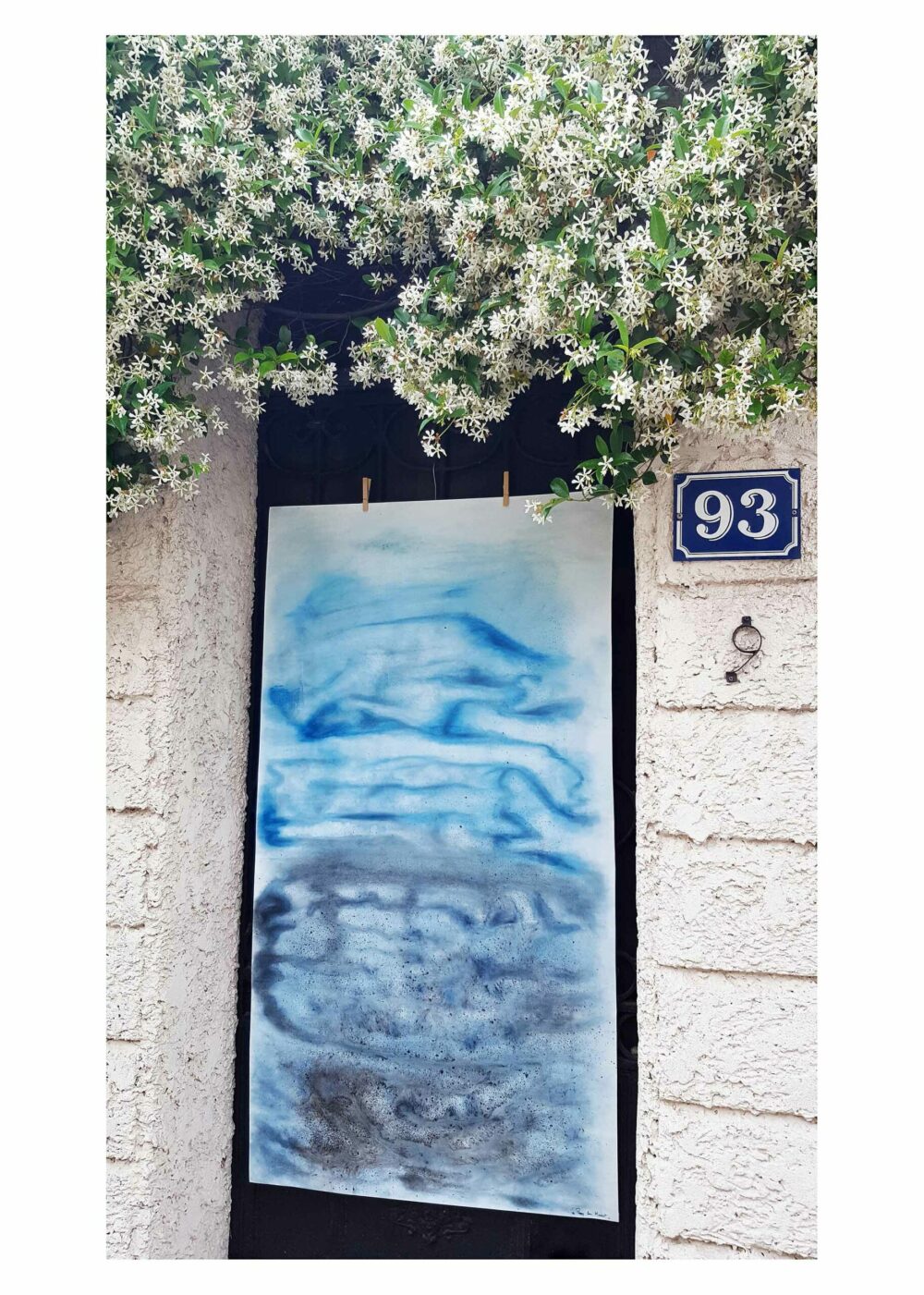 Symi ~ Aquarelle, Pastels & Fusain ~ Format 80 × 150 cm [ Habillage d’exposition / Panneau mural sur papier ] – Image 4